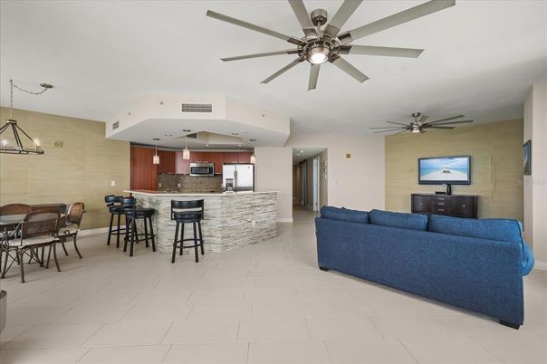 Dining room, Interior, Kitchen, Living room, Pendant Lights, Recessed Lighting, Stainless Steel Appliances