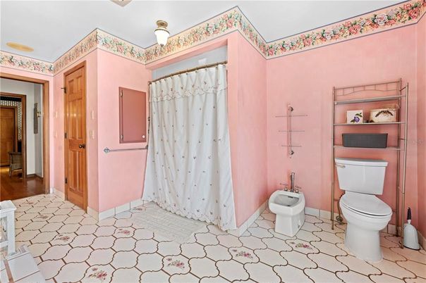 Bathroom, Interior