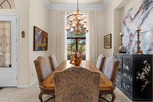 Chandelier, Dining room, Interior