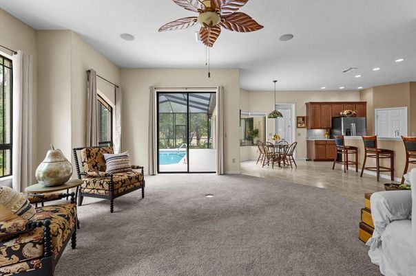 Dining room, Interior, Kitchen, Recessed Lighting