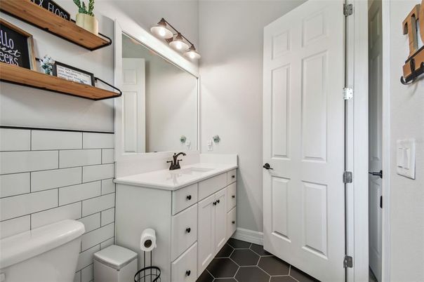 Bathroom, Interior