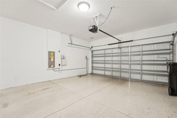 Garage, Interior