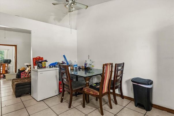Dining room, Interior