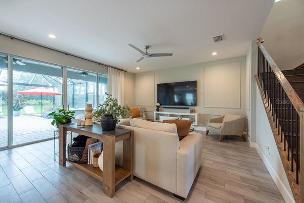 Interior, Living room, Recessed Lighting, Wood Texture Flooring