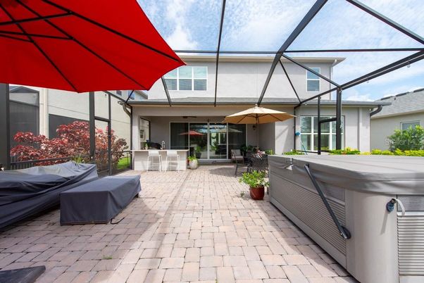 Glass Ceilings, Hot Tub, Interior, Sun Room