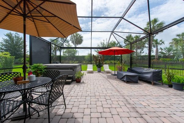 Glass Ceilings, Hot Tub, Interior, Sun Room