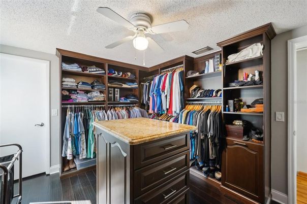 Interior, Walk-in Closets, Wood Texture Flooring