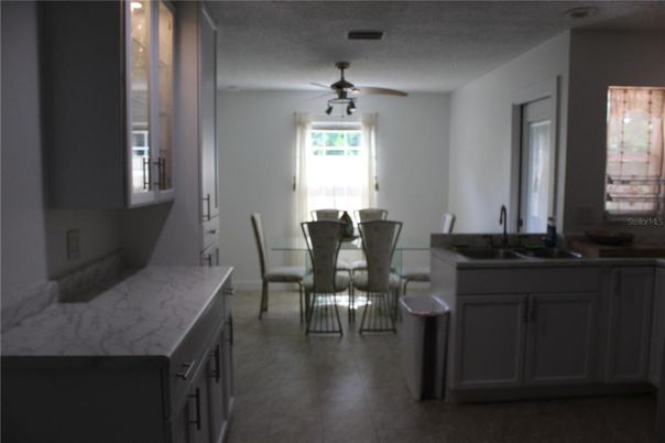 Dining room, Interior, Recessed Lighting