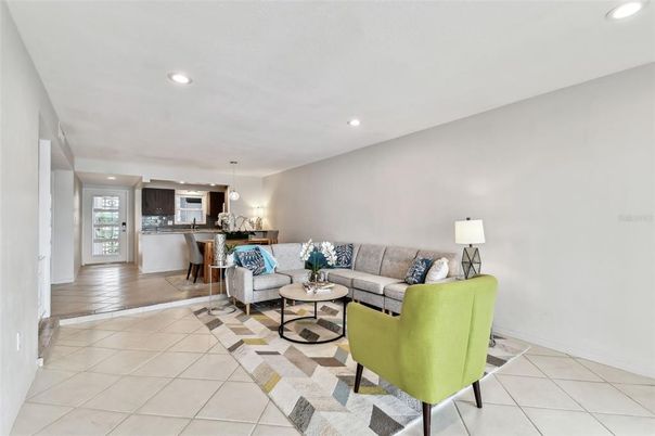 Interior, Kitchen, Living room, Pendant Lights, Recessed Lighting
