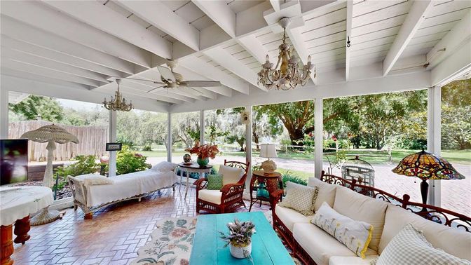 Chandelier, Interior, Living room, Sun Room