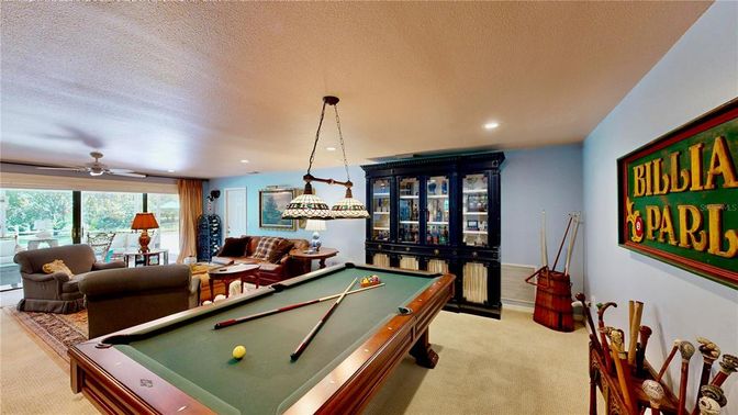 Billiard Table, Game Room, Interior, Living room, Pendant Lights, Recessed Lighting