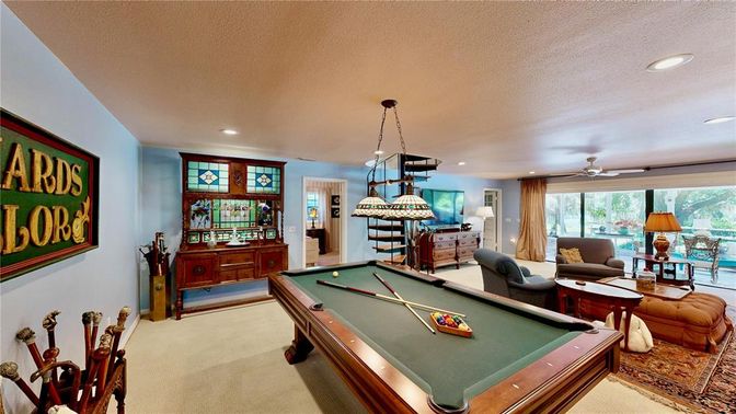 Billiard Table, Game Room, Interior, Living room, Pendant Lights, Recessed Lighting