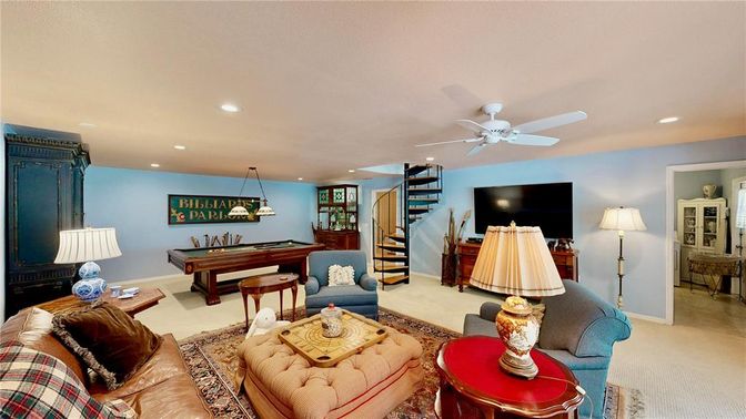 Billiard Table, Game Room, Interior, Living room, Pendant Lights, Recessed Lighting