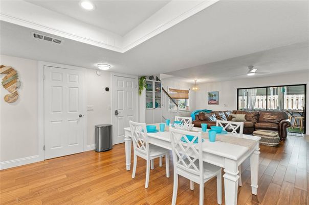 Dining room, Interior, Living room, Recessed Lighting, Wood Texture Flooring