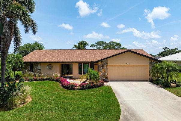 Attached, Backyard, Exterior, Facade, Ranch