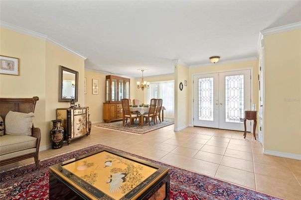 Chandelier, Dining room, Interior