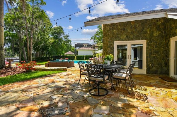 Exterior, Hot Tub