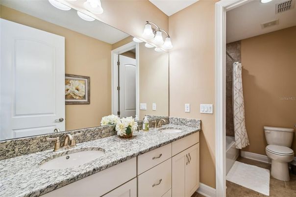 Bathroom, Dual Sink Vanities, Interior