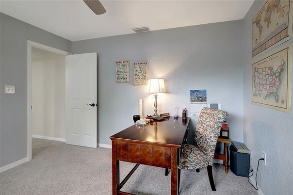 Home Office, Interior