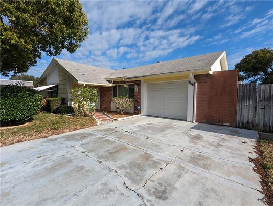 Attached, Exterior, Facade, Brick Facade, Ranch