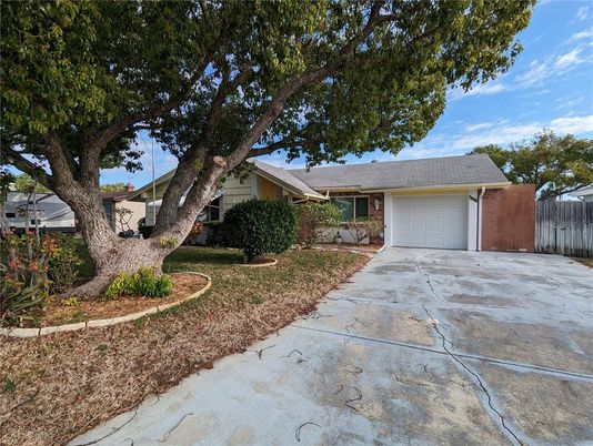 Attached, Exterior, Facade, Brick Facade, Ranch