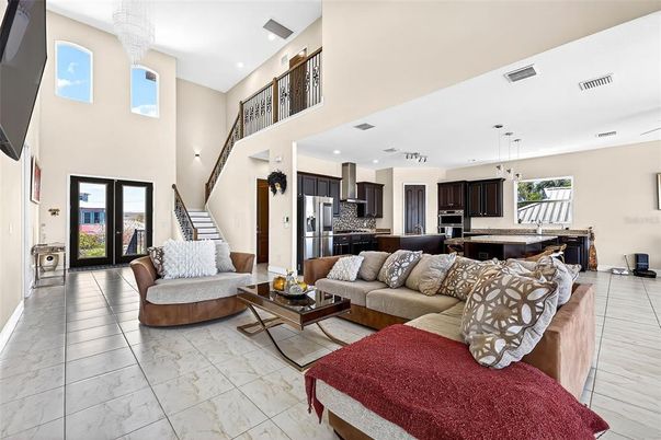 Interior, Kitchen, Living room, Marble, Pendant Lights, Recessed Lighting, Stainless Steel Appliances