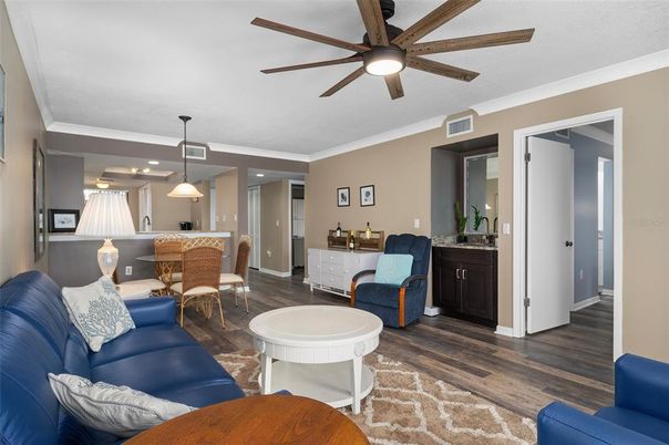 Dining room, Interior, Kitchen, Living room, Pendant Lights, Recessed Lighting, Wood Texture Flooring