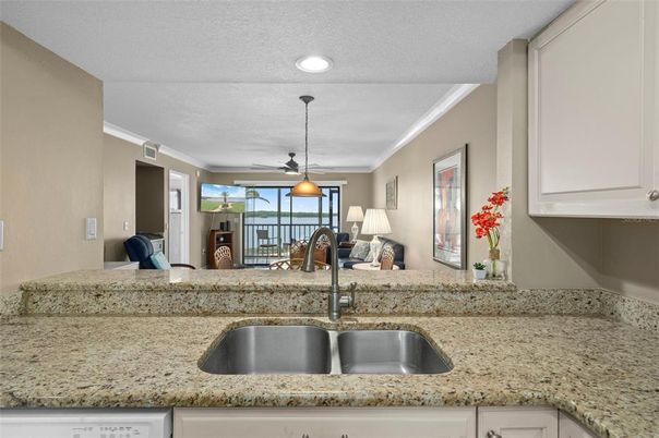 Interior, Pendant Lights, Recessed Lighting