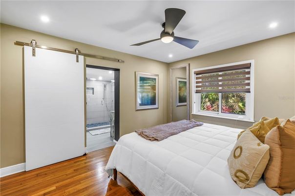 Bathroom, Bedroom, Interior, Recessed Lighting, Wood Texture Flooring