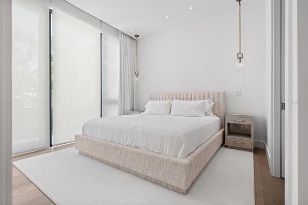 Bedroom, Interior, Pendant Lights, Recessed Lighting, Wood Texture Flooring