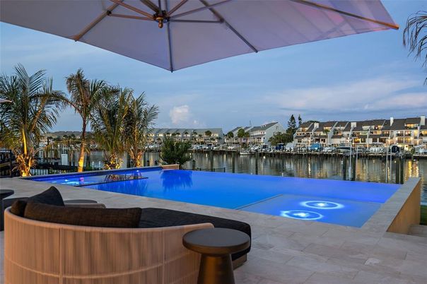 Exterior, Pool, Water