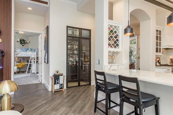 Interior, Pendant Lights, Recessed Lighting, Wood Texture Flooring