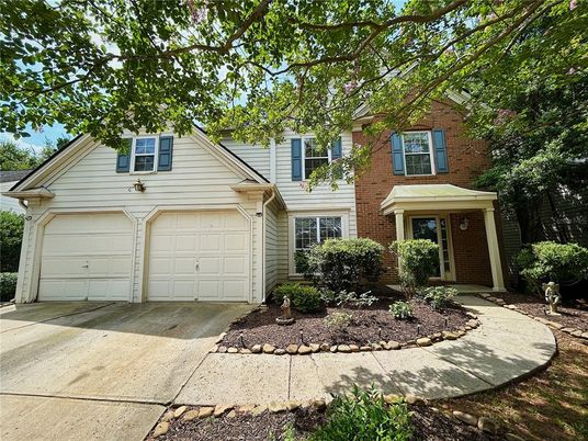 Attached, Exterior, Facade, Brick Facade, Brick Traditional