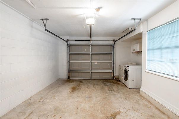 Garage, Interior, Washer