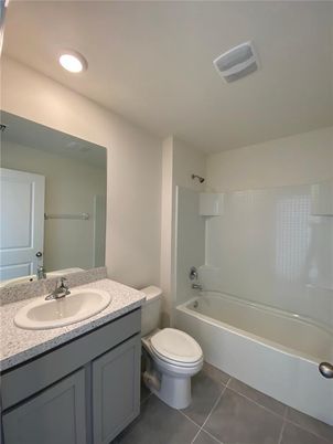 Bathroom, Interior, Recessed Lighting