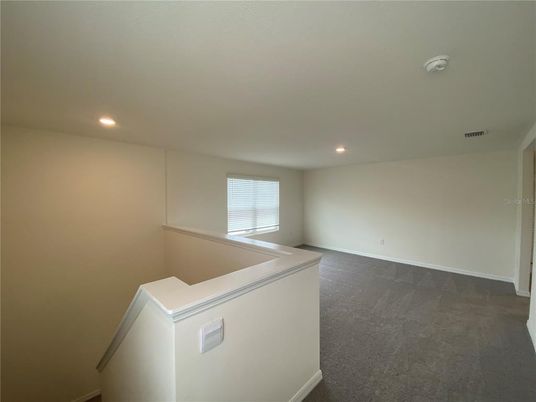 Empty room, Interior, Recessed Lighting, Washer