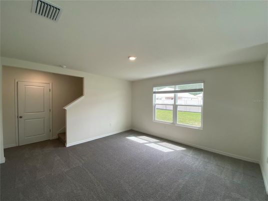 Empty room, Interior, Recessed Lighting