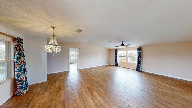 Chandelier, Empty room, Interior, Wood Texture Flooring