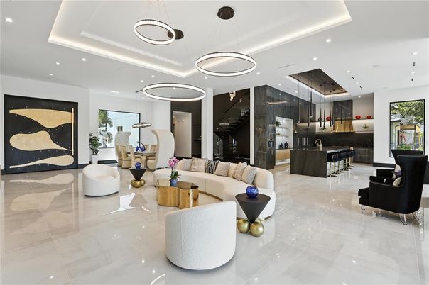 Interior, Living room, Pendant Lights, Recessed Lighting