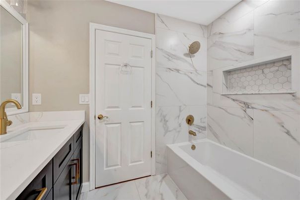 Bathroom, Interior, Marble, Marble Walls