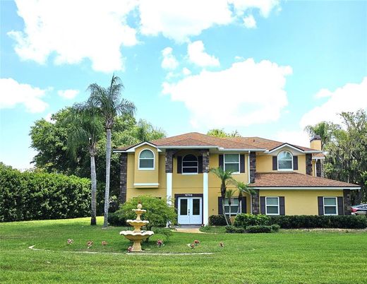 Backyard, Exterior, Facade, Mediterranean
