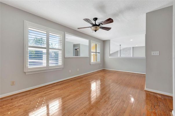 Empty room, Interior, Recessed Lighting, Wood Texture Flooring