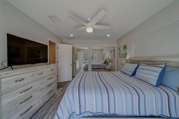 Bedroom, Interior, Recessed Lighting, Wood Texture Flooring