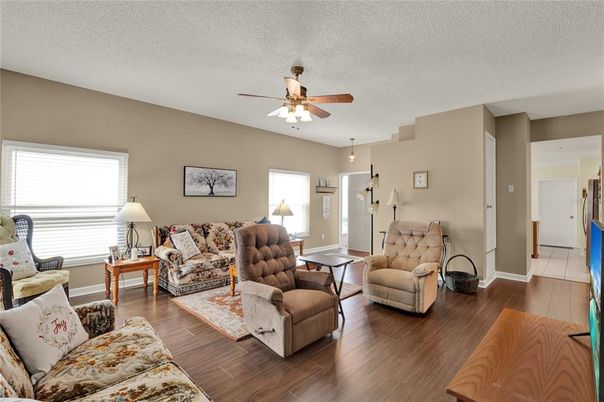 Interior, Living room, Pendant Lights, Wood Texture Flooring