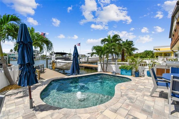 Exterior, Pool, Water