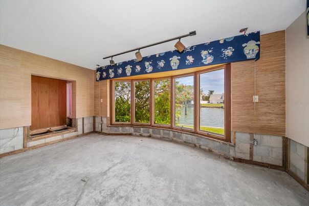 Empty room, Interior, Wooden Walls