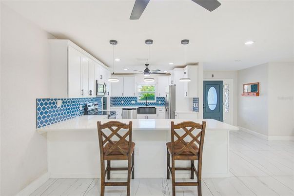 Interior, Kitchen, Marble, Pendant Lights, Recessed Lighting
