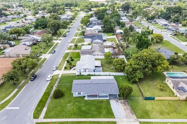 Exterior, Drone