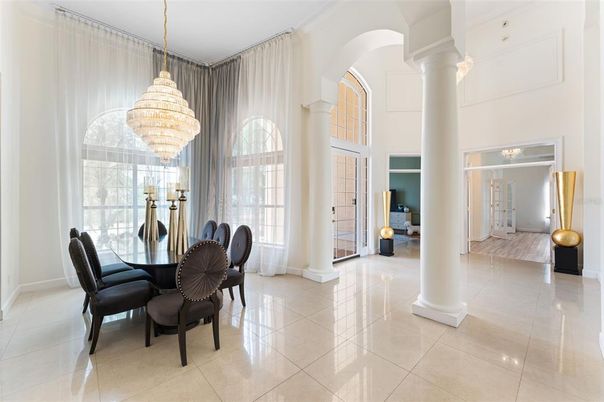 Chandelier, Dining room, Interior