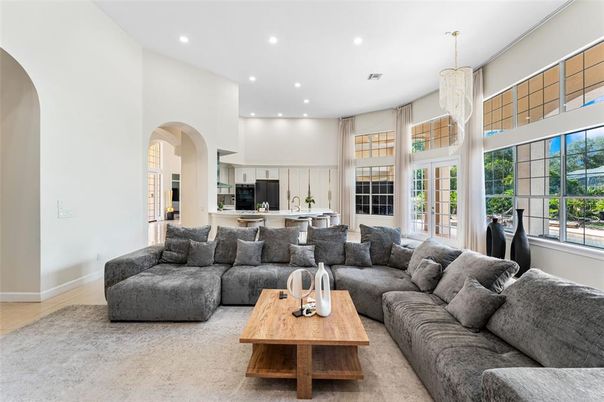 Chandelier, Interior, Kitchen, Living room, Recessed Lighting